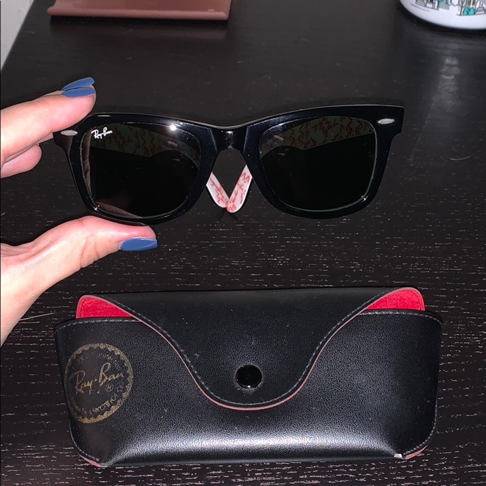 Ray-Ban Wayfarer Sunglasses